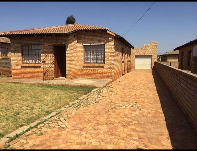 3 BEDROOM HOUSE FOR SALE IN MID ENNERDALE